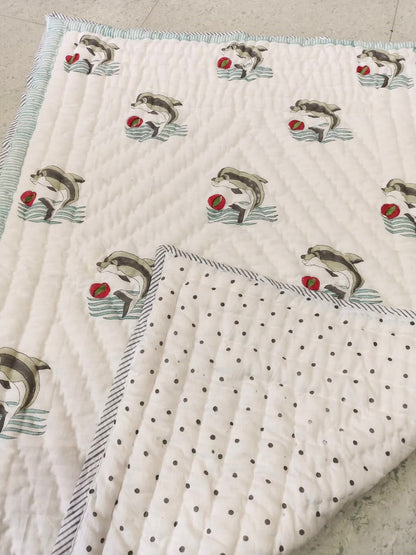 Dolphin Quilt
